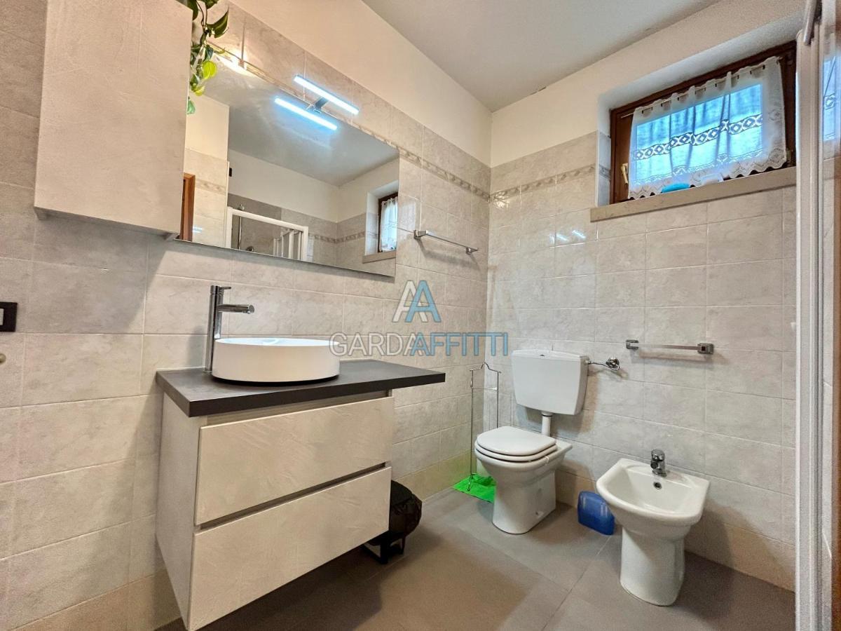 Perla Apartment - 3 Piscine E Un Bar - Desenzano Дезенцано-дель-Гарда Экстерьер фото